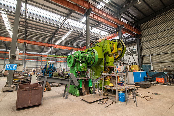 东丽网架配件-锥头加工车间