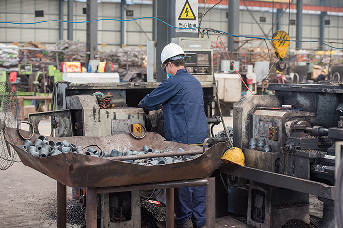 东丽网架锥头车间